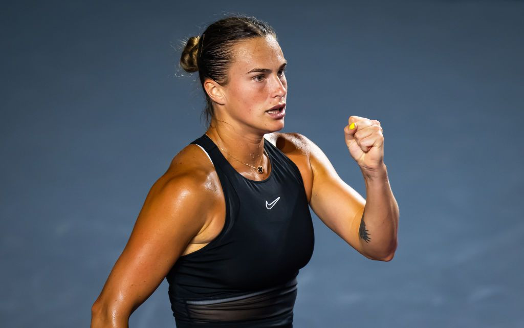 Si-a confirmat Neymar relatia cu CEA MAI SEXY ISPITA?! Frumoasa rusoaica a zburat in Paris pentru petrecerea brazilianului! FOTO