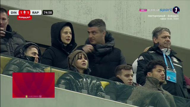 Rapidiștii au cerut lovitură de la 11 metri în minutul 74 al meciului cu Dinamo! Reacția lui Daniel Niculae spune tot_8