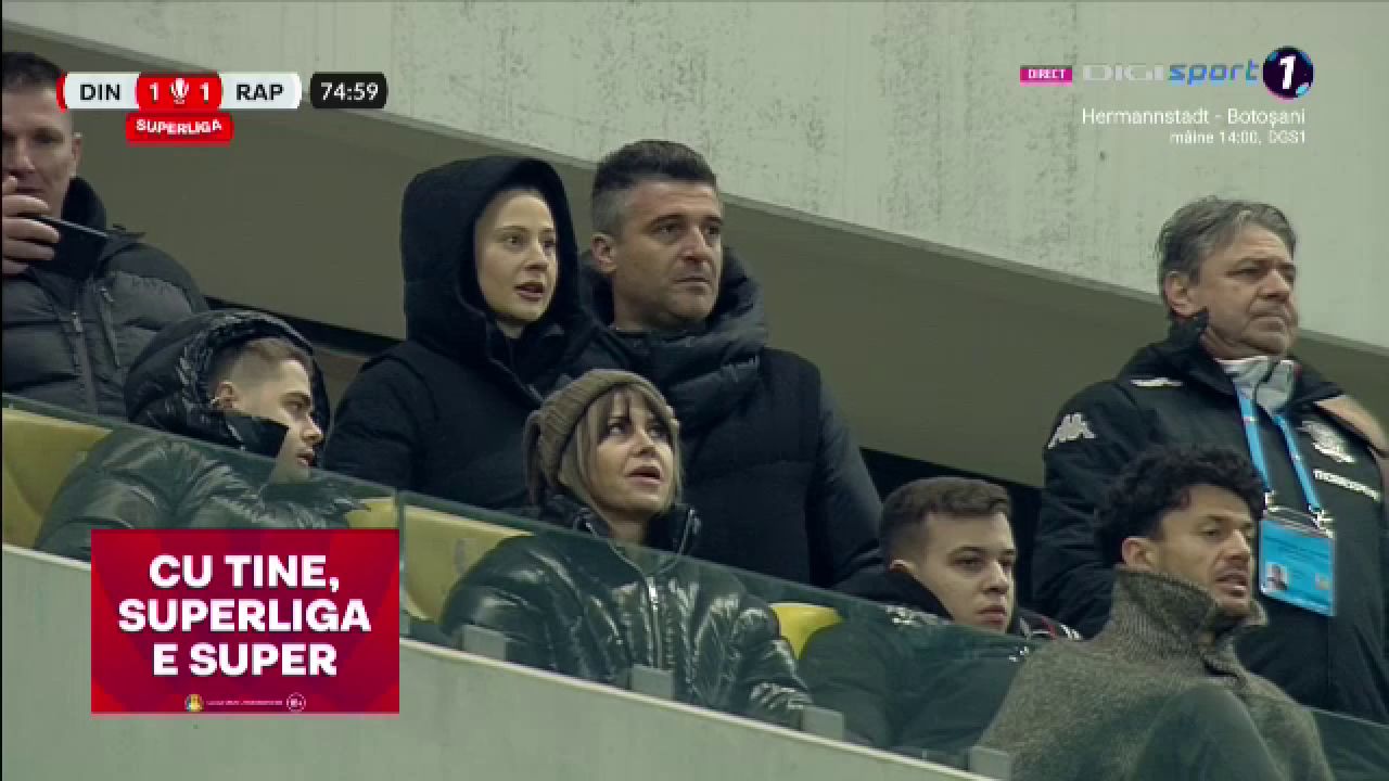 Rapidiștii au cerut lovitură de la 11 metri în minutul 74 al meciului cu Dinamo! Reacția lui Daniel Niculae spune tot_11
