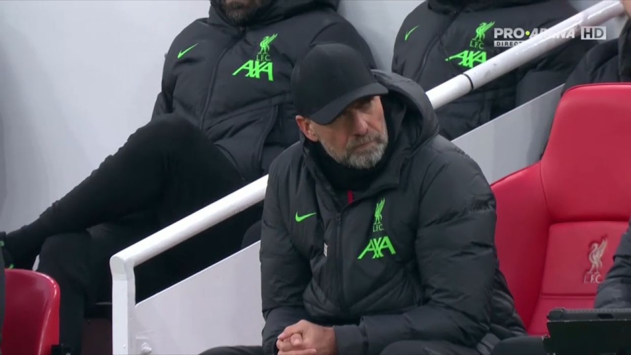 Momente emoționante pe Anfield! Jurgen Klopp, în lacrimi, după ce întreg stadionul i-a cântat