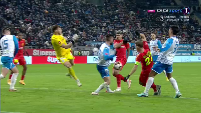 Verdictul specialistului după ce FCSB a primit un penalty în meciul cu Universitatea Craiova_5