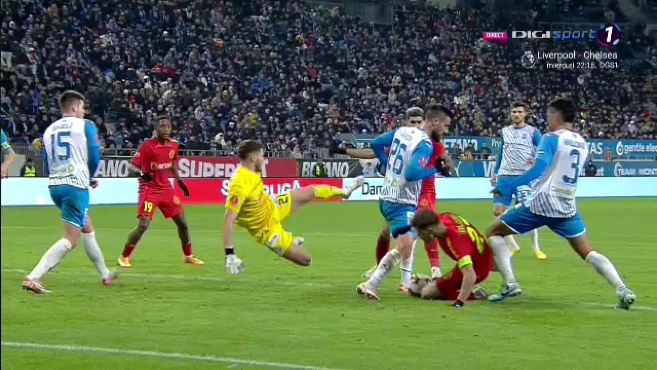 Verdictul specialistului după ce FCSB a primit un penalty în meciul cu Universitatea Craiova_7