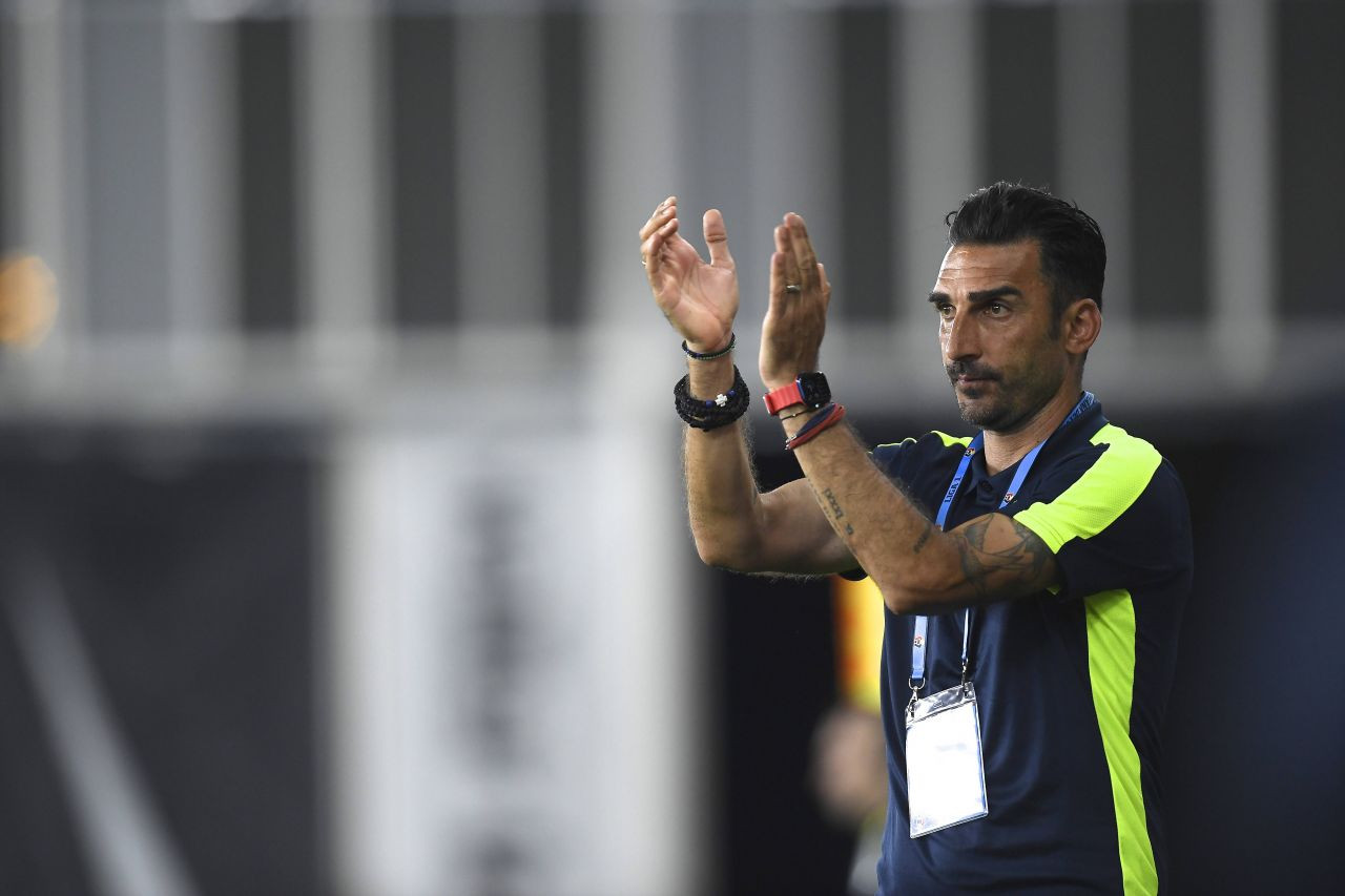 Mai sunt lucruri de corectat . Discursul lui Elias Charalambous după ce FCSB a distrus-o pe Universitatea Craiova