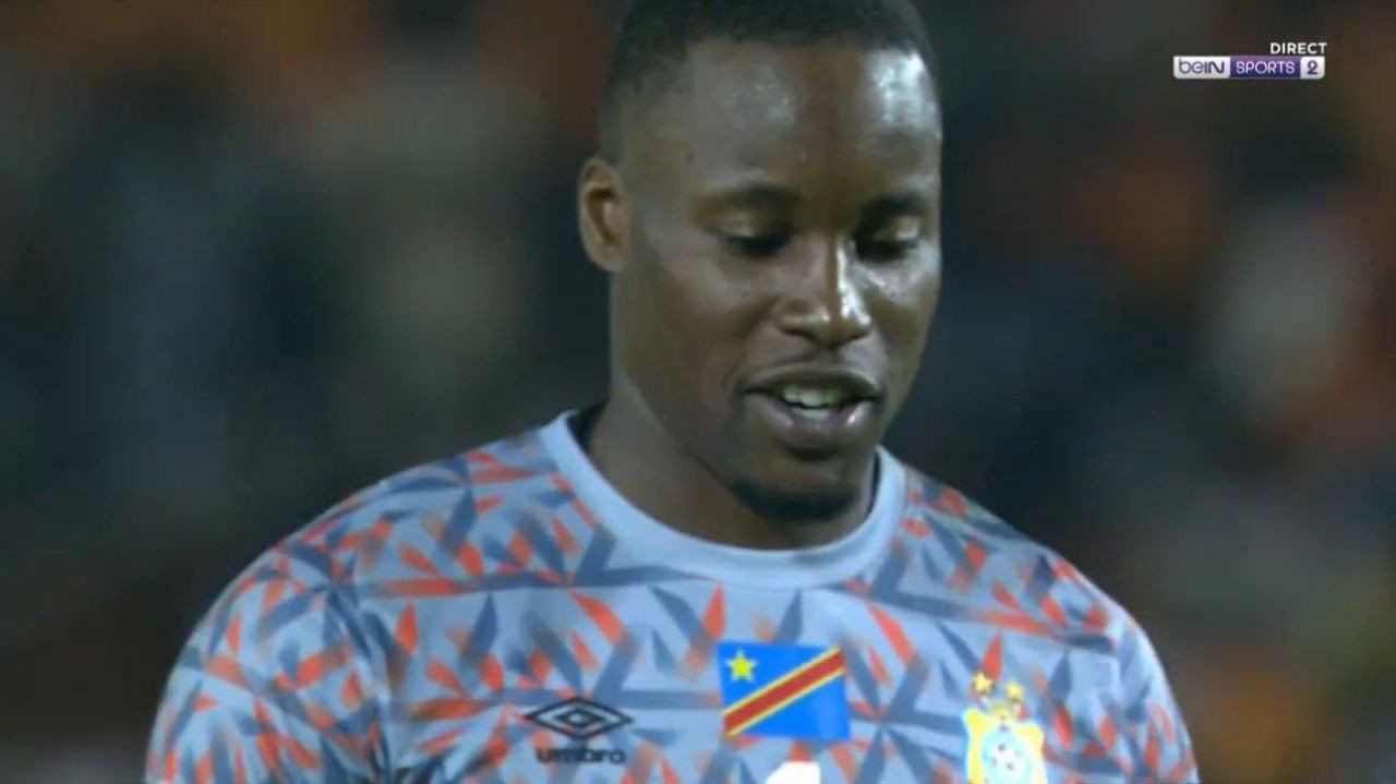 &bdquo;Cum să faci așa? E un psihopat!&rdquo; Gestul istoric al portarului din Congo fix &icirc;nainte să elimine Egipt de la Cupa Africii