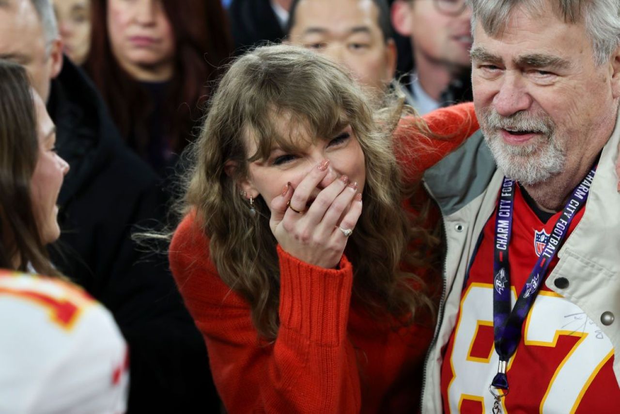 Iubitul lui Taylor Swift își va apăra trofeul Super Bowl câștigat anul trecut_3
