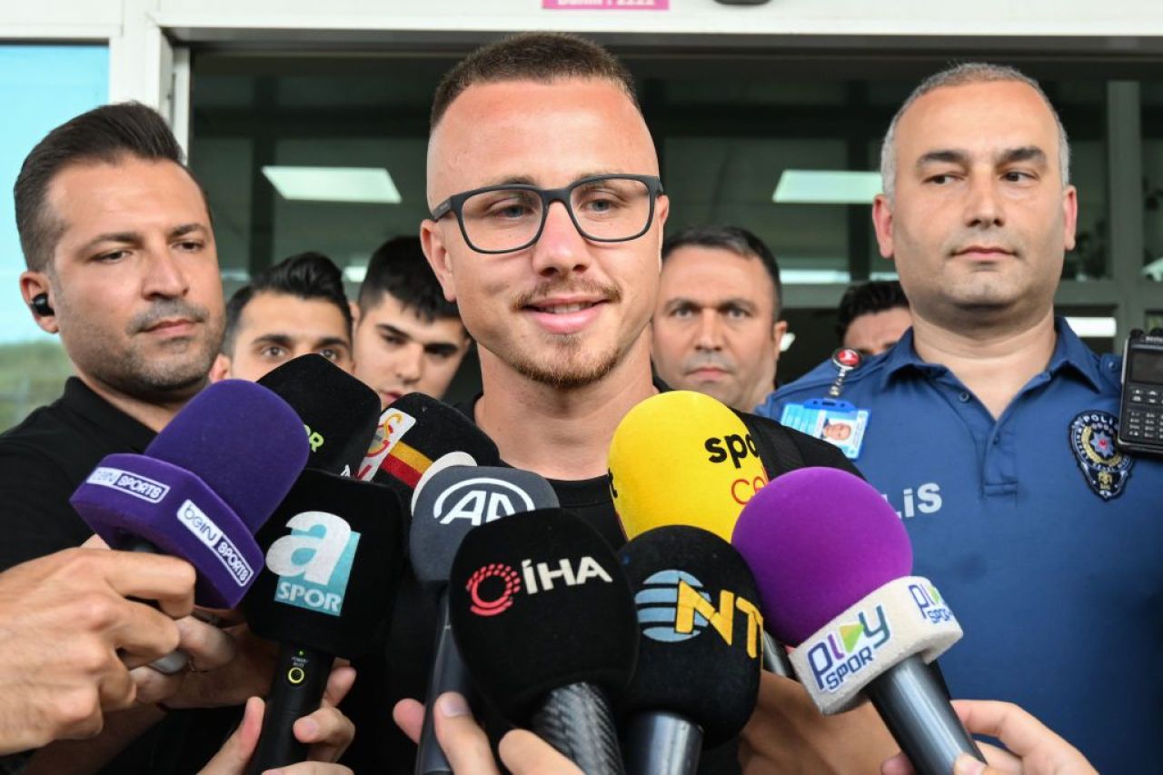 AS Roma i-a adus lui De Rossi primul jucător. Un spaniol trecut pe la Manchester City semnează astăzi_5