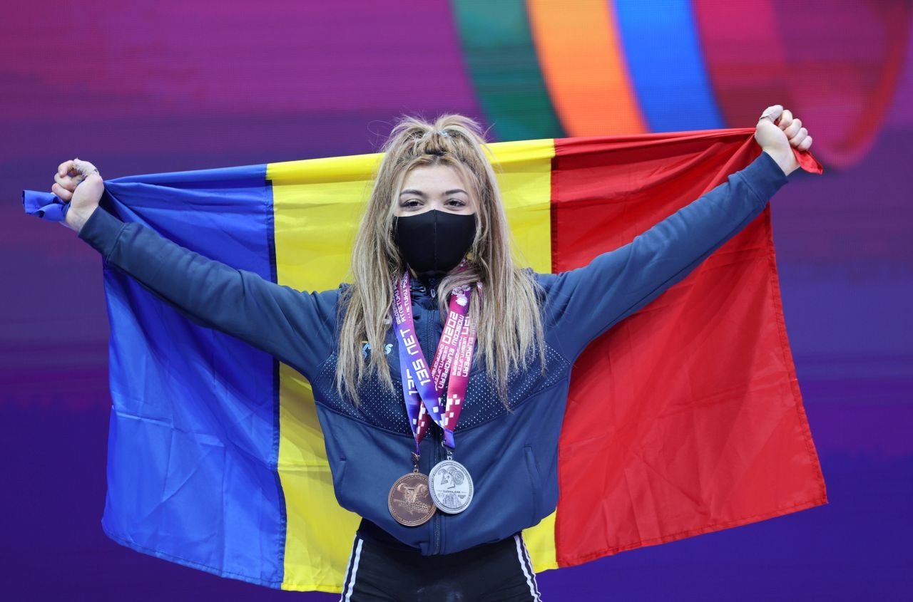 Ce își propune pentru 2024 campioana Mihaela Cambei, una dintre cele mai sexy sportive din România_26