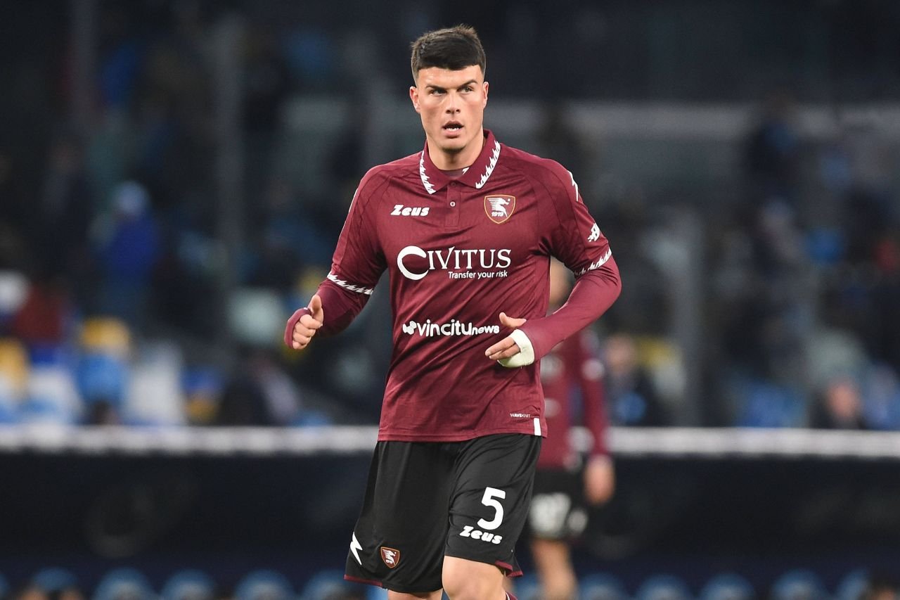 Fotbalistul român care pleacă azi din Serie A după o ultimă ”prestație fără greșeală”!_2