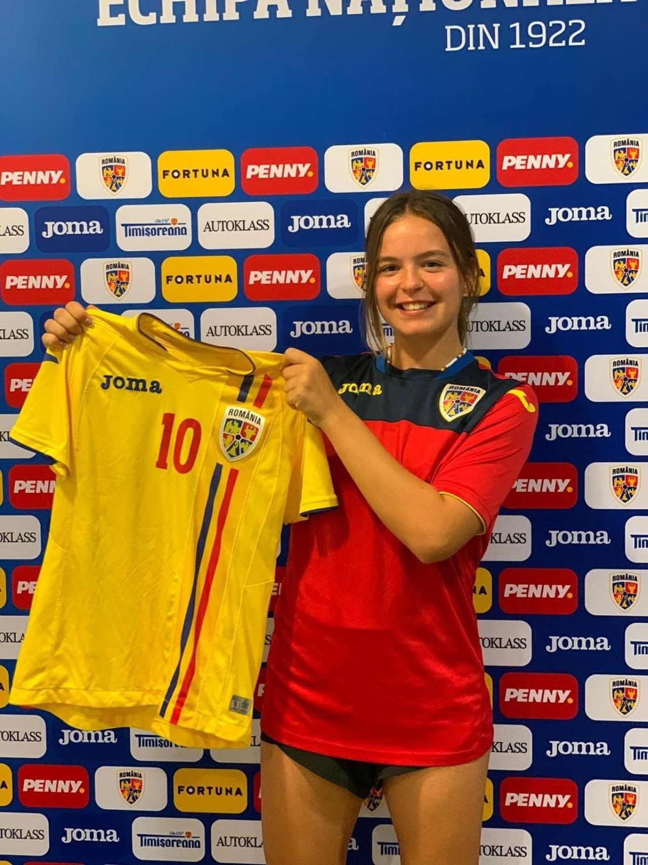 Căpitanul român de la Watford care publică poezii: ”Am început la Chelsea, am câștigat titlul cu Tottenham, dar cei de la Watford au văzut ceva la mine!”_13