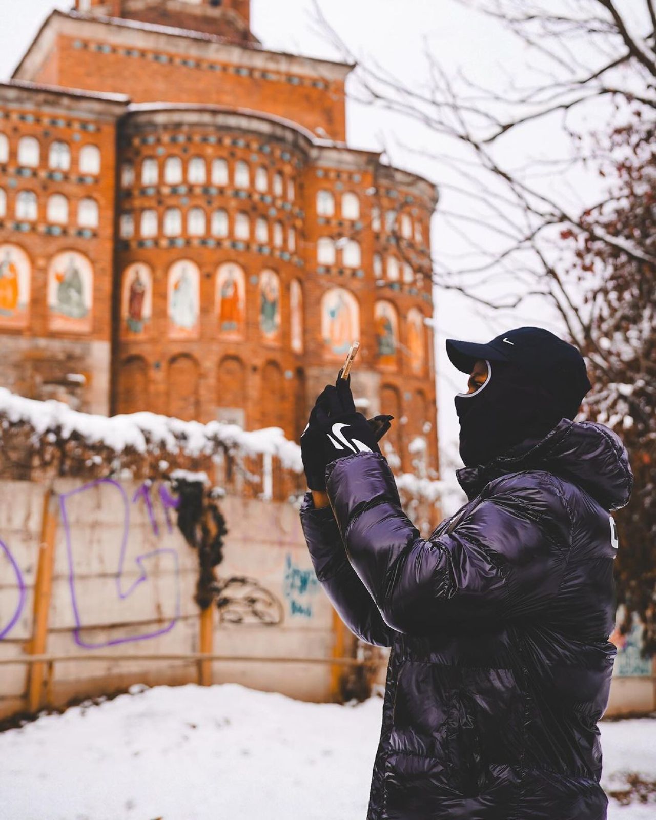 Fashion! Cum s-a fotografiat Siyabonga Ngezana la două zile după ce a făcut show în Universitatea Craiova - FCSB_4