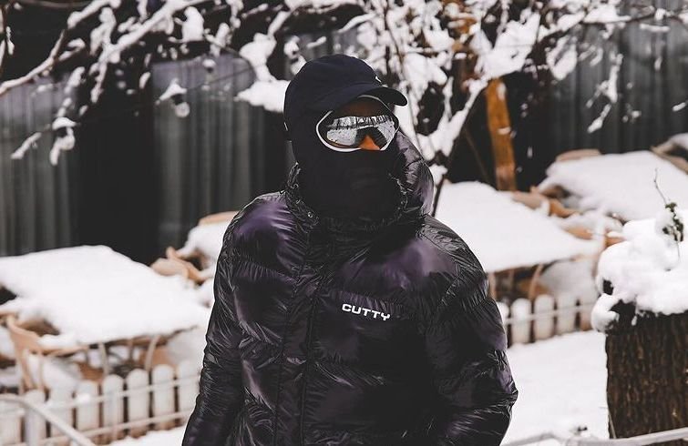 Fashion! Cum s-a fotografiat Siyabonga Ngezana la două zile după ce a făcut show &icirc;n Universitatea Craiova - FCSB