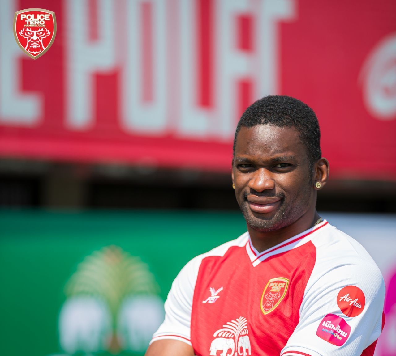 Unde s-a transferat Juvhel Tsoumou, fostul atacant al lui FCSB sau Rapid. Noua sa echipă are un nume de colecție!_1