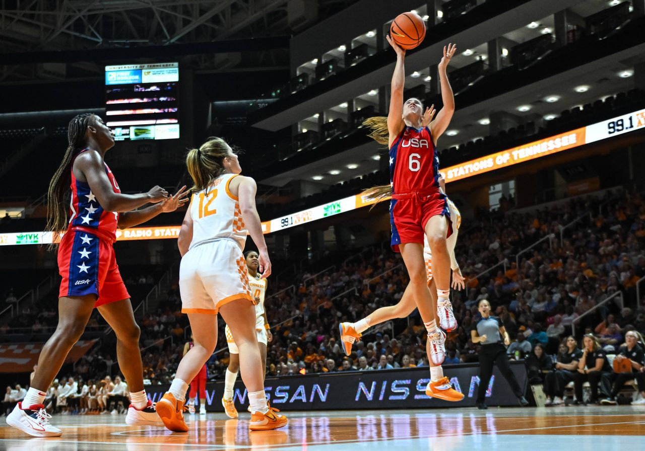 Sabrina Ionescu vs Stephen Curry, duel inedit la NBA All-Star!_6