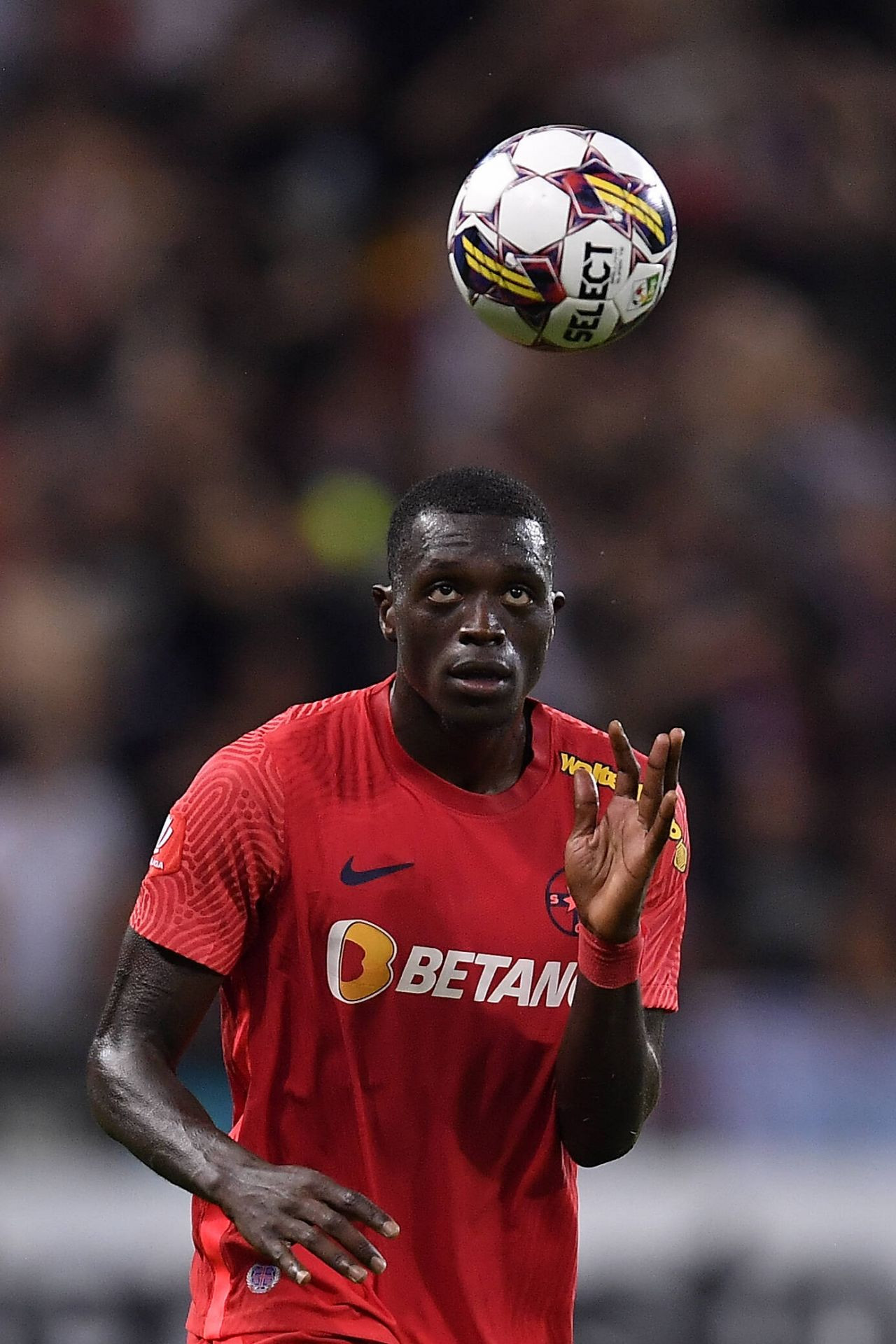 Subevaluați, dar decisivi pentru FCSB. Becali dă din casă și face o reverență în fața lor_10