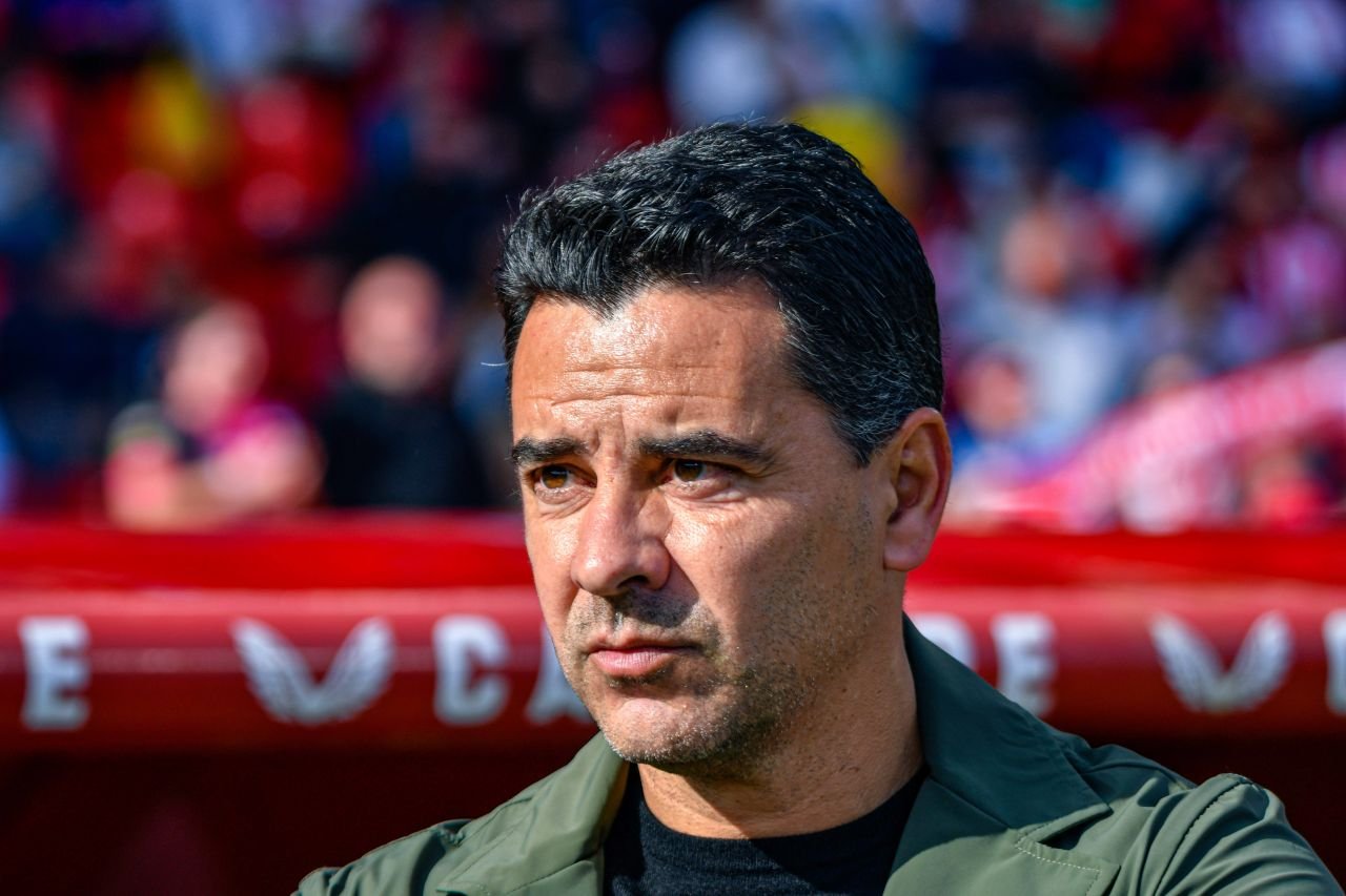 El e noul „The Special One” din Europa: antrenorul surpriză pentru care se bat Liverpool și Barcelona_2