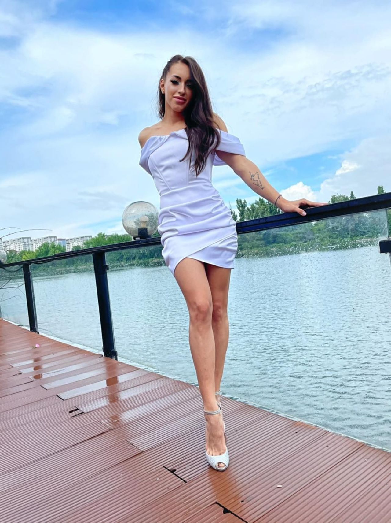 Larisa Iordache dă cărțile pe față. Ce a făcut-o să se îndrăgostească de Cristian Chiriță_129