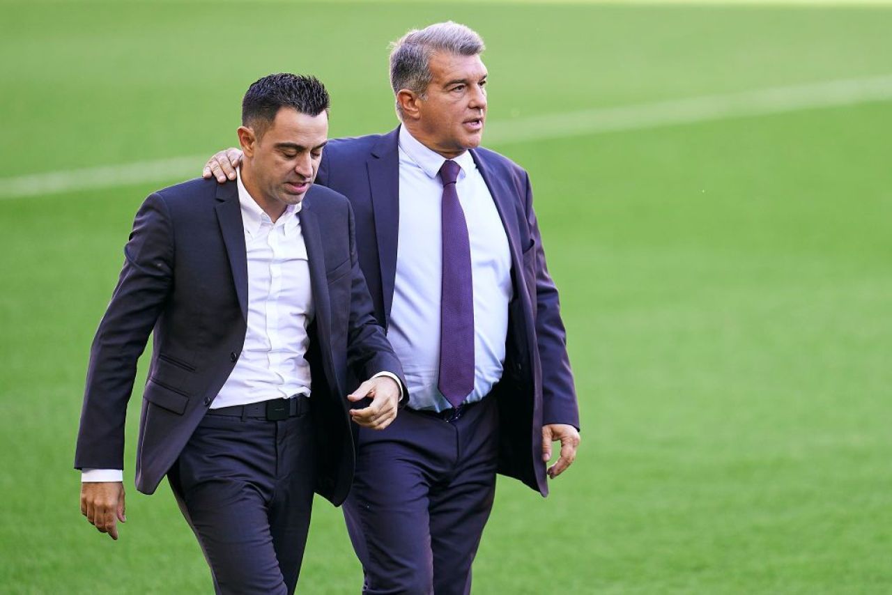 Iepurasul Playboy care a facut izolarea mai suportabila pentru un STAR de la Manchester United! Cei doi vorbesc des si ea de abia asteapta sa mearga in Anglia: