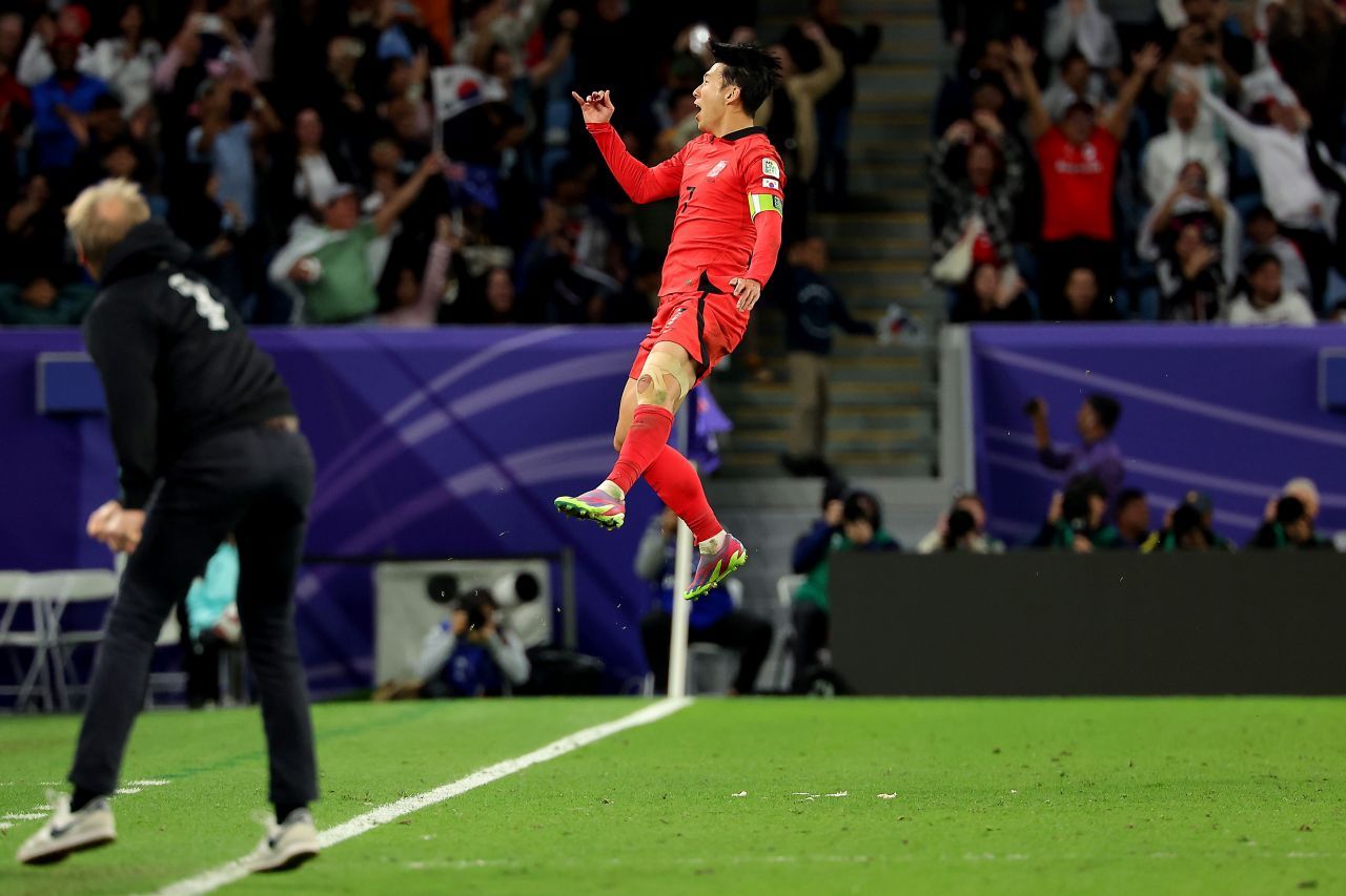 OMG, cu cine joacă Drăgușin! Căpitanul lui Spurs și-a „cărat” echipa în semifinale, după o prestație de gală_4