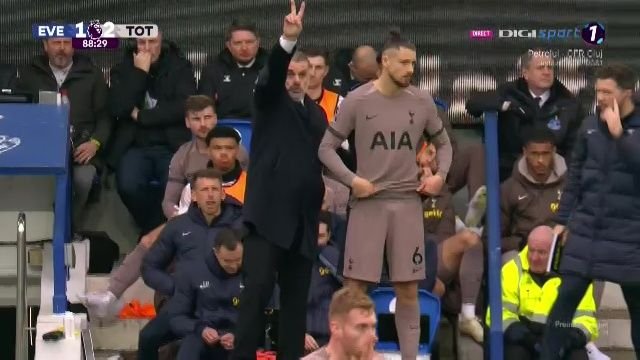 BBC a analizat fazele controversate ale lui Drăgușin și a găsit vinovatul pentru golul încasat de Tottenham_2