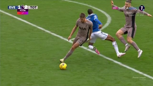 BBC a analizat fazele controversate ale lui Drăgușin și a găsit vinovatul pentru golul încasat de Tottenham_18