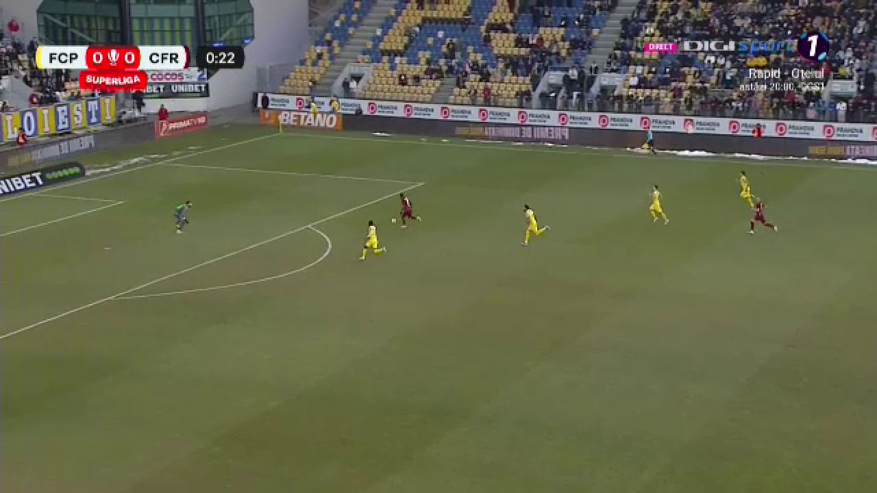 Ratare imensă în primele 20 de secunde ale meciului Petrolul Ploiești - CFR Cluj_9