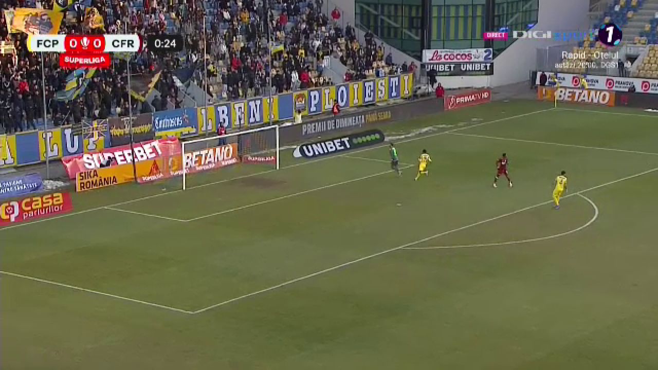 Ratare imensă în primele 20 de secunde ale meciului Petrolul Ploiești - CFR Cluj_19