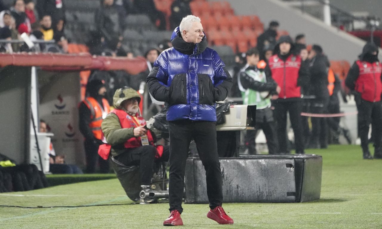 Șumudică, fără victorie &icirc;n 2024! Gaziantep răm&acirc;ne pe loc retrogradabil după meciul cu Kayserispor