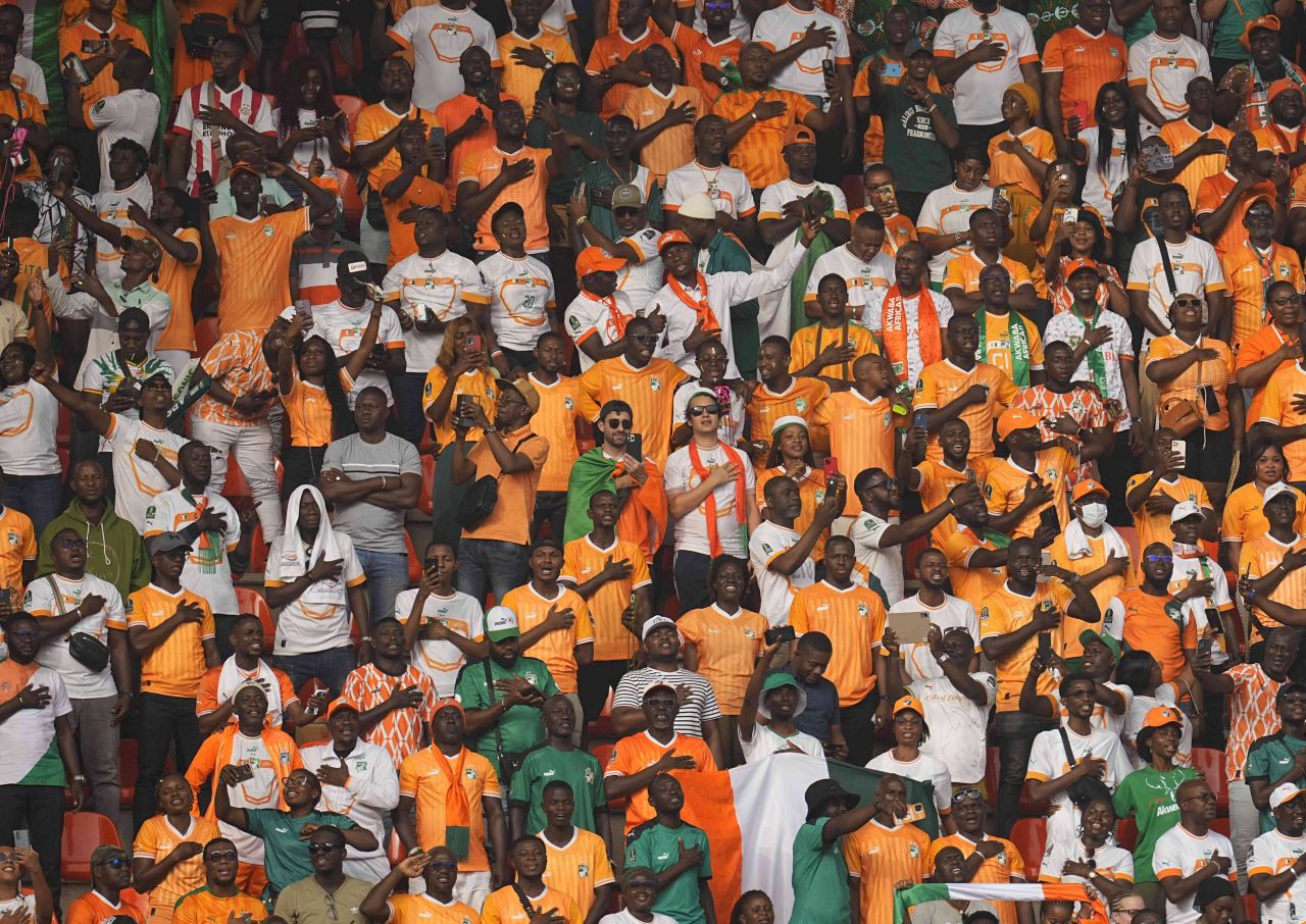 Fanii au decis! LPF a anuntat echipa ideala a deceniului in Liga 1! Ce surprize se afla printre cei nominalizati si cine este cel mai bun antrenor