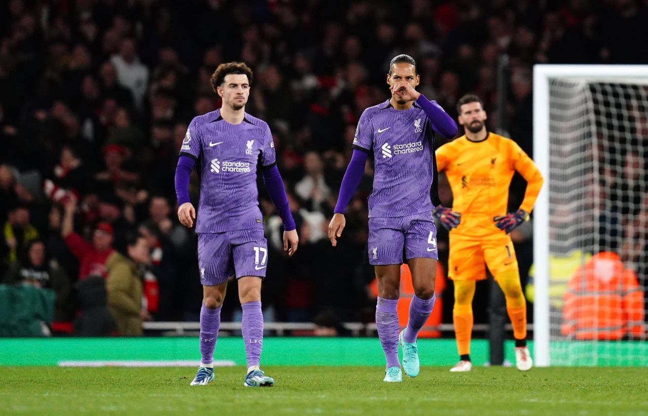 Zi de coșmar pentru Alisson și Van Dijk! Liverpool a pierdut derby-ul cu Arsenal de pe Emirates_6