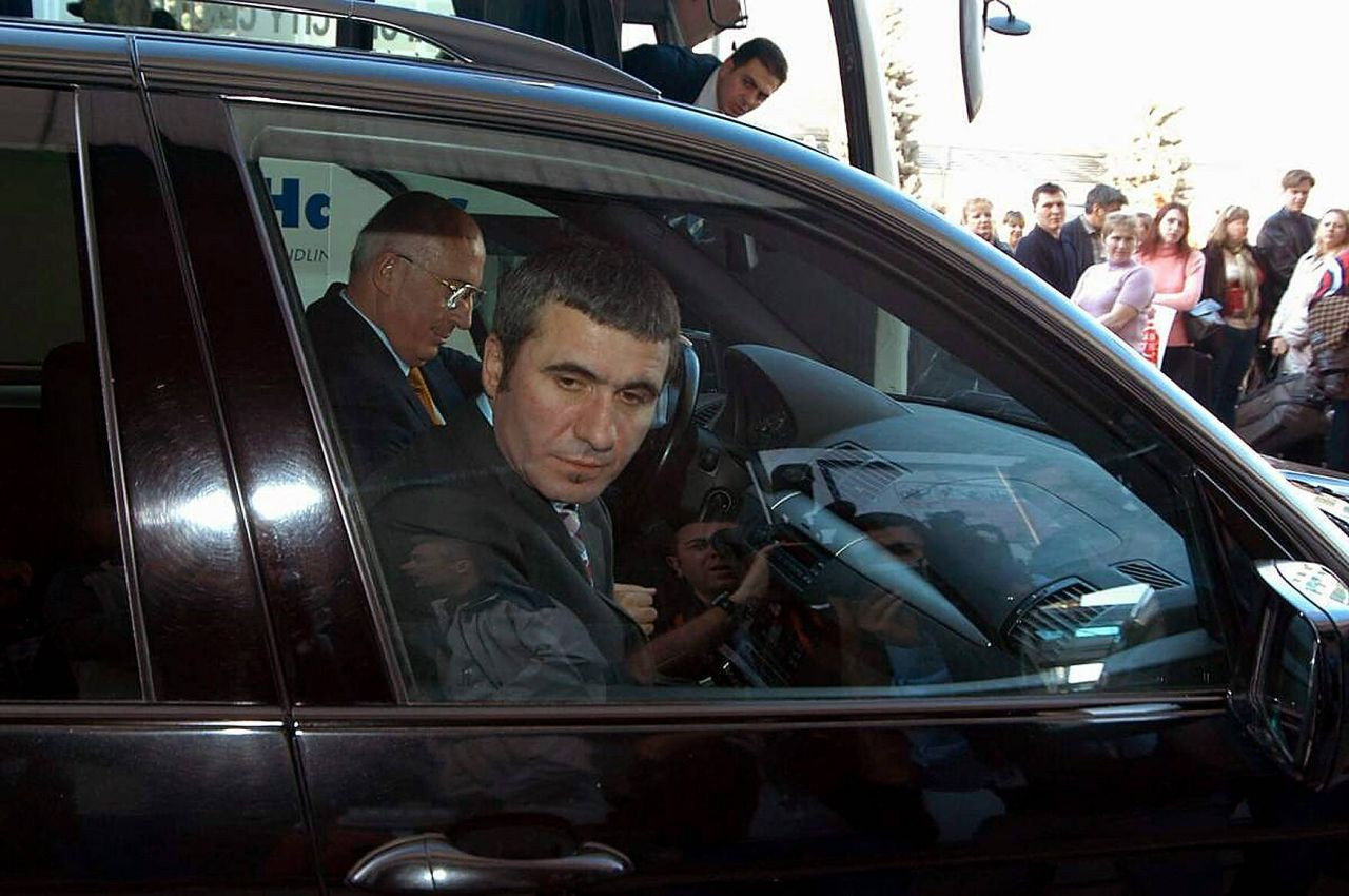 Cât de iubit e Hagi de Galatasaray? Trei momente care arată că nu va fi uitat niciodată: plătit ca un ”Rege”, nebunia unui fan și imprimeu pe piele_12