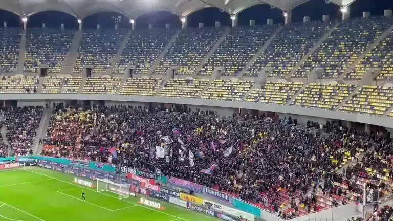 Gest de clasă pe Arena Națională! Fanii FCSB i-au c&acirc;ntat &rdquo;La mulți ani!&rdquo; lui Gică Hagi