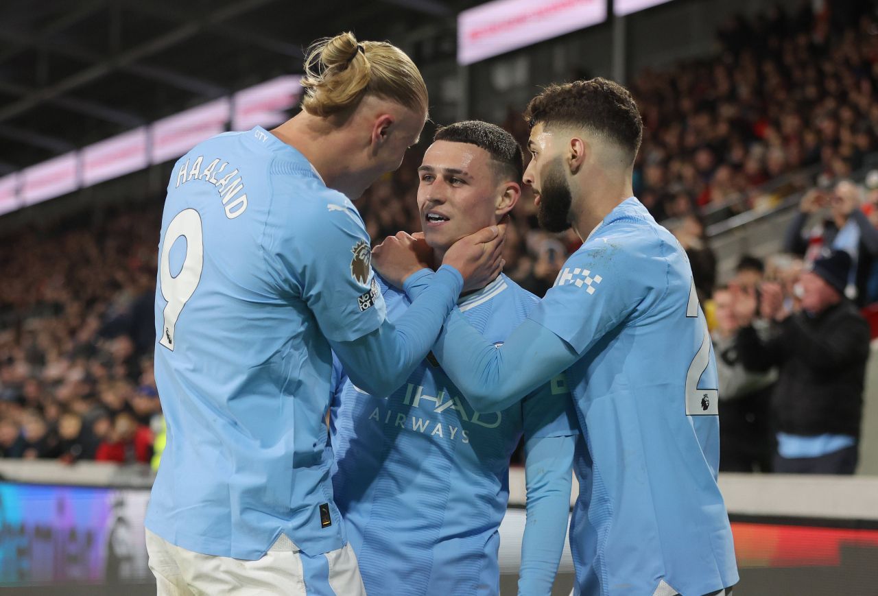 Care Haaland? Hat-trick pentru istorie al lui Phil Foden la Manchester City și record stabilit în Premier League!_2
