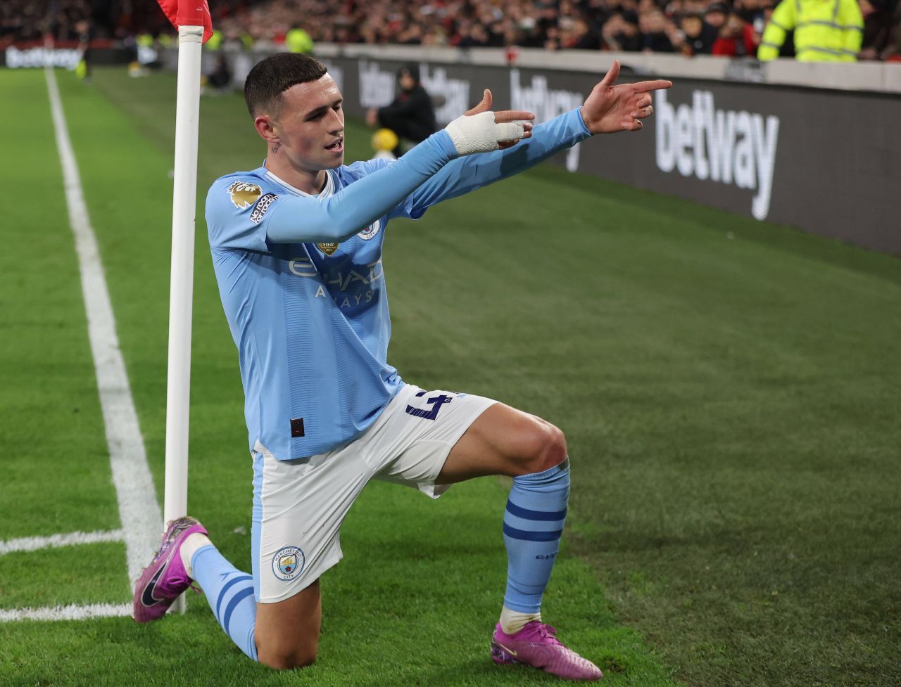 Care Haaland? Hat-trick pentru istorie al lui Phil Foden la Manchester City și record stabilit în Premier League!_1