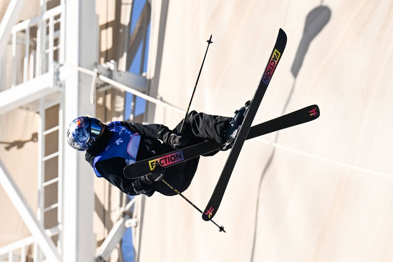 Cătălin Oprișan a găsit singura ”intrusă” din TOP 10 sportive bogate, Eileen Gu. Pe zăpadă, 100.000 $, în afara ei, 22.000.000_10