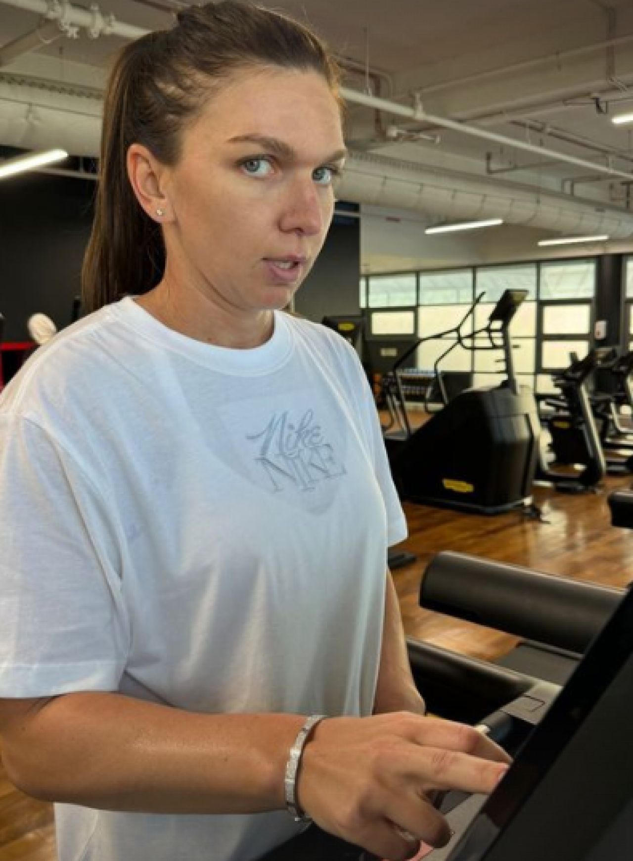 Scena despre Simona Halep și „Petrică Martalogu'” din serialul „Las Fierbinți”_3