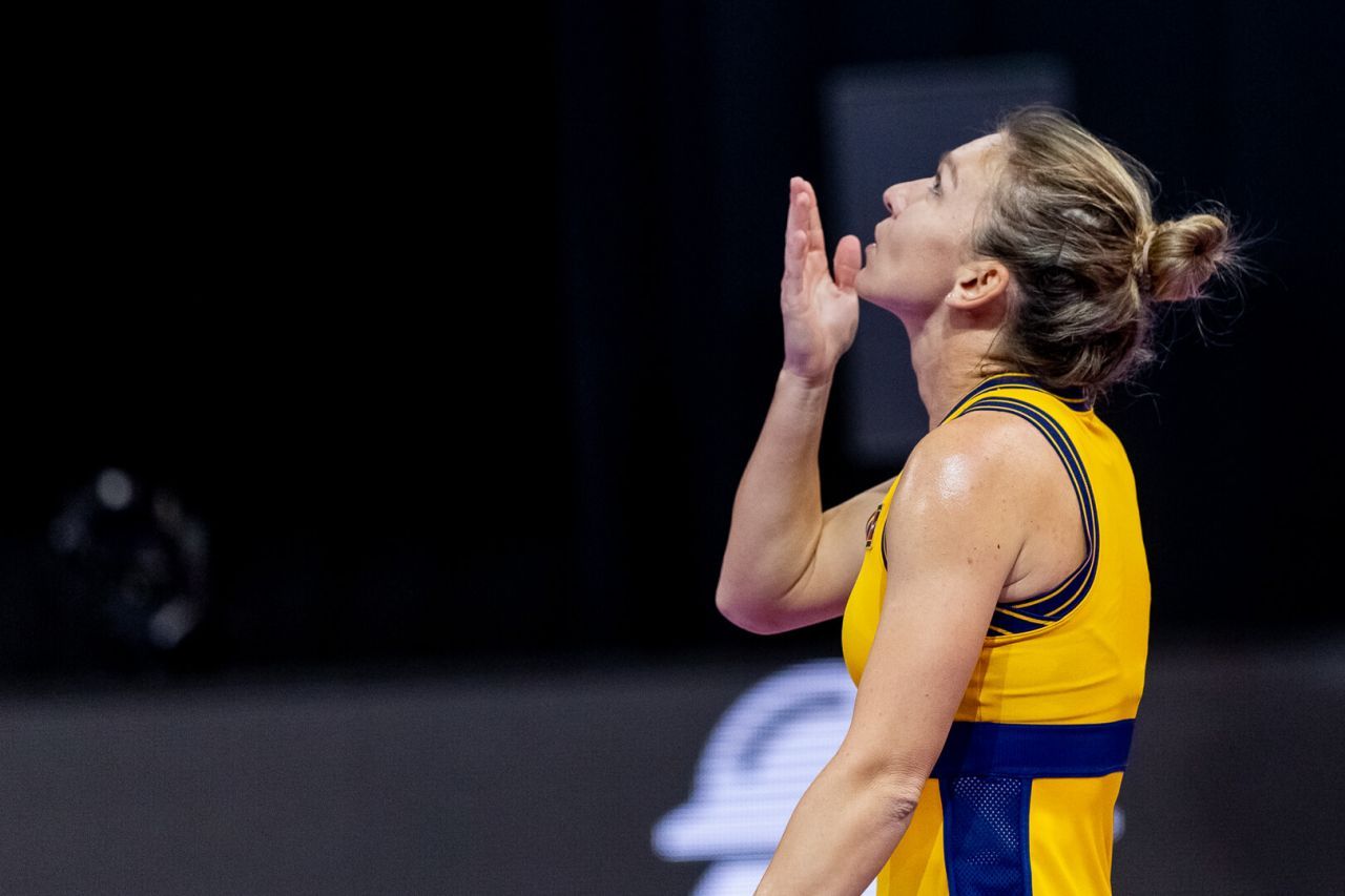 Scena despre Simona Halep și „Petrică Martalogu'” din serialul „Las Fierbinți”_26
