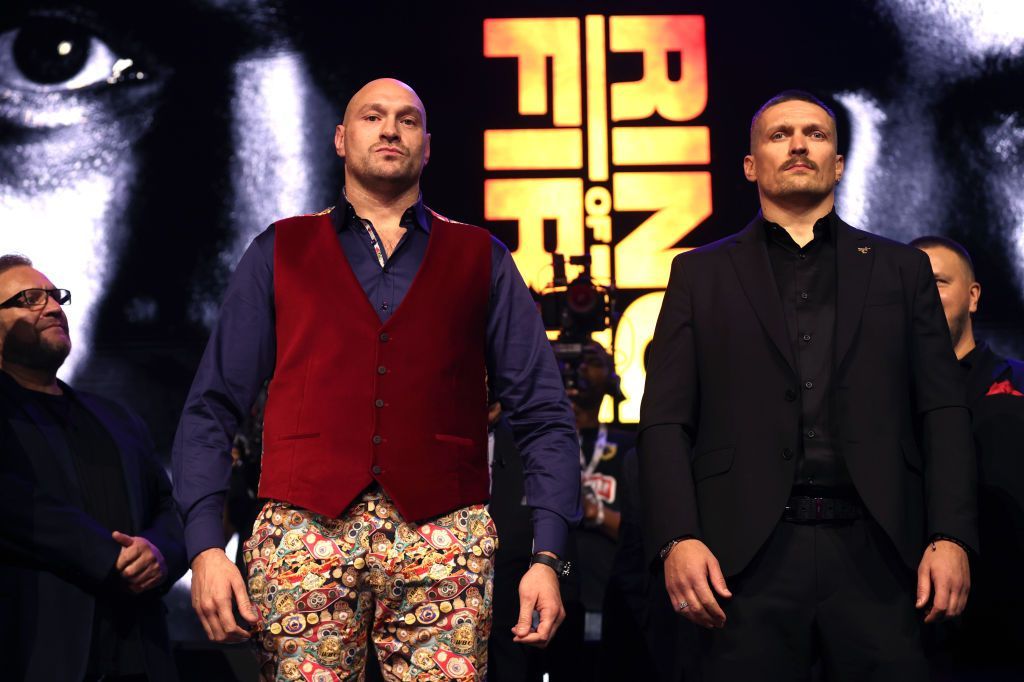 Usyk a pierdut botezul copilul, pentru că se pregătea pentru meciul cu Fury, care s-a amânat!_9
