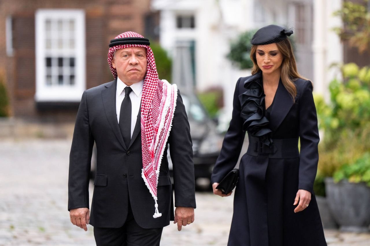 Naționala-minune a Iordaniei, felicitată de regele Abdullah II și încântătoarea regină Rania după calificarea în finala Cupei Asiei!_15