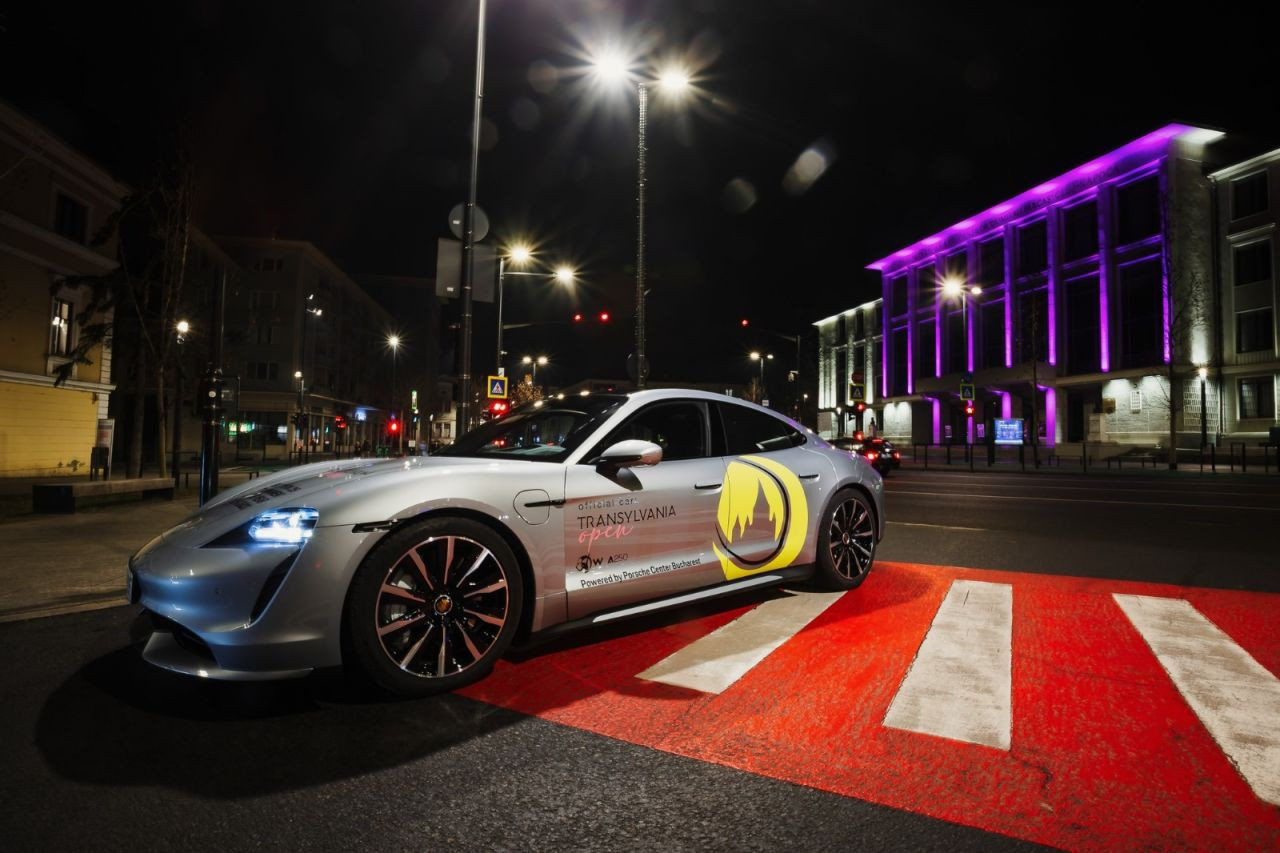 Mircea Lucescu a vorbit despre ralatia dintre antrenor si finantator. Gigi Becali exagereaza uneori