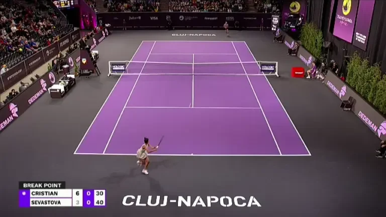 Jaqueline Cristian face spectacol în direct la Pro Arena și VOYO