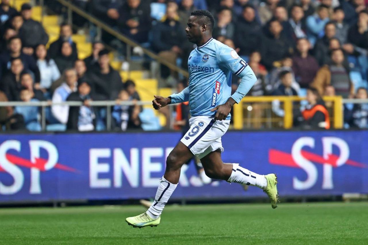 Cum arată Mario Balotelli după trei luni de pauză: