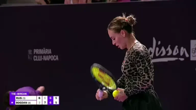Mostră de tenis jucat cu inima, marcă înregistrată Ana Bogdan (LIVE pe Pro Arena și VOYO)