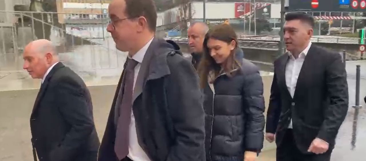 Pamela Anderson, mai sexi ca niciodata! Cum si-a sarbatorit vedeta aniversarea celor 53 de ani. Poza care i-a innebunit pe fani_7