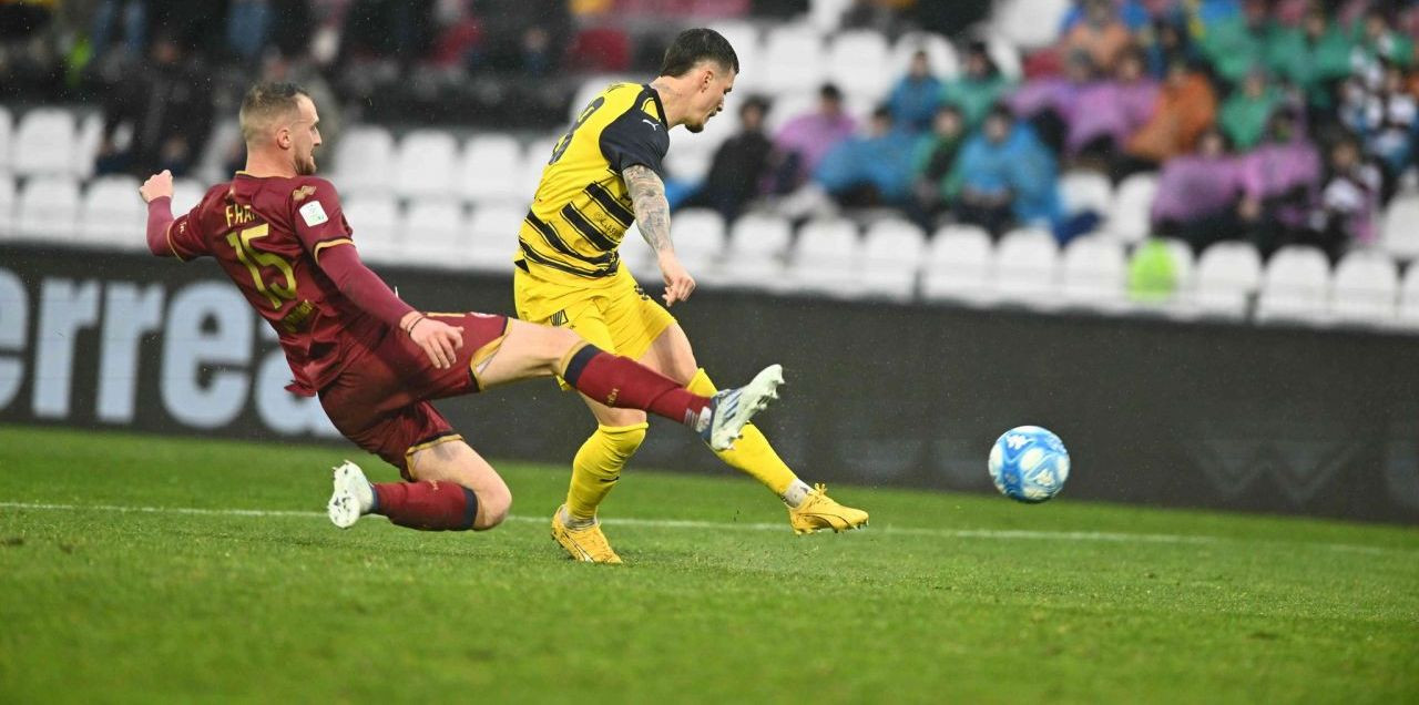 Parma magica! Dennis Man și Valentin Mihăilă sunt de neoprit &icirc;n drumul spre Serie A