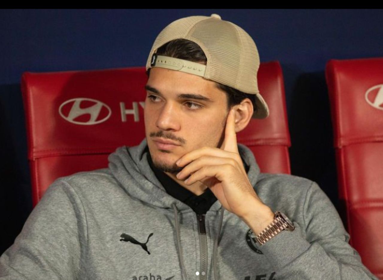 N-are cum! Ce au făcut jurnaliștii basci, imediat după ce Ianis Hagi a jucat doar patru minute în Alavés - Villarreal_1