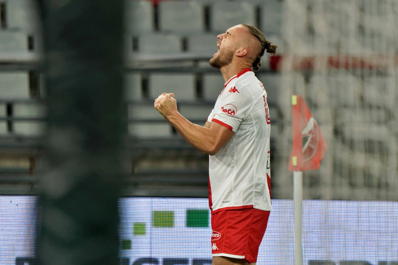 Altă freză, alt George Pușcaș! Cum a &icirc;nscris atacantul naționalei primul său gol al sezonului