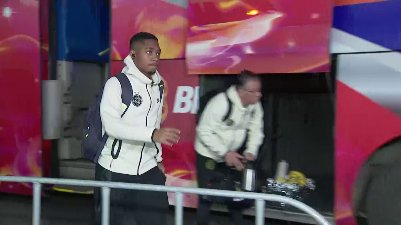 FCSB și Sepsi OSK, în trombă la stadion! Cum au fost surprinși vicecampionii_8