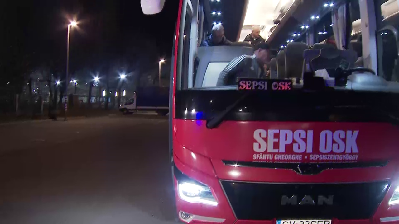 FCSB și Sepsi OSK, în trombă la stadion! Cum au fost surprinși vicecampionii_18