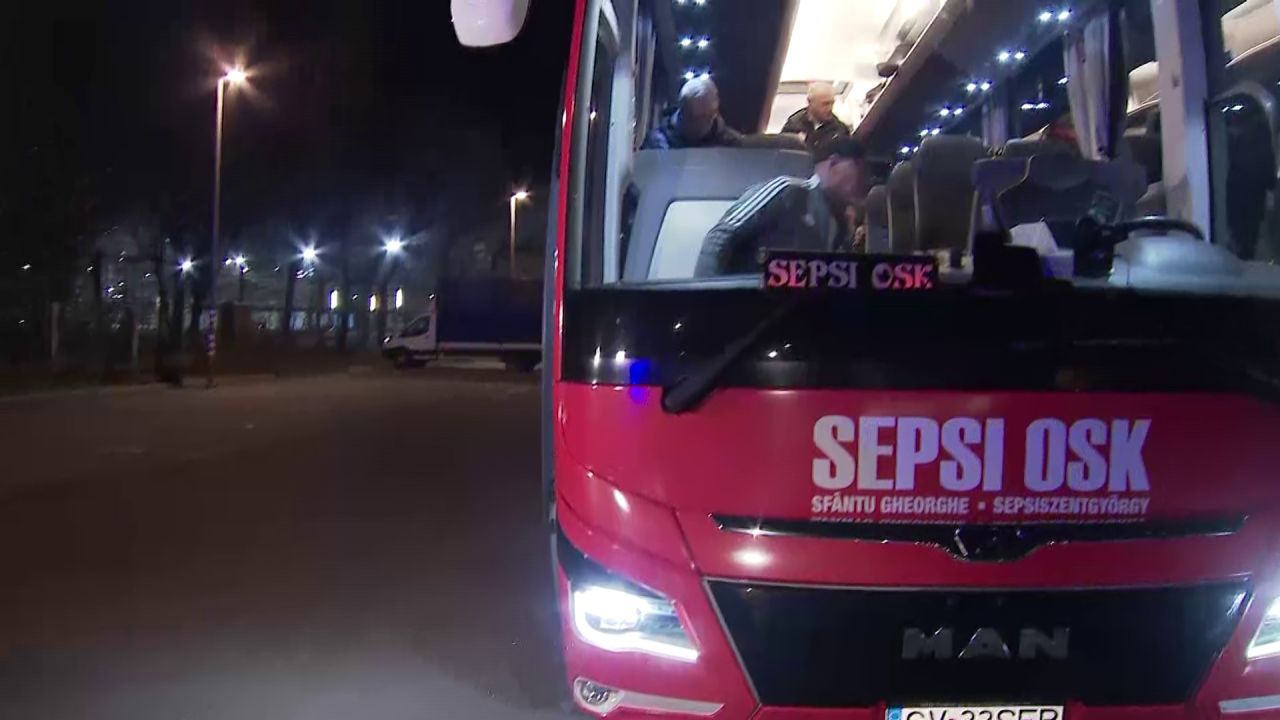 FCSB și Sepsi OSK, în trombă la stadion! Cum au fost surprinși vicecampionii_18