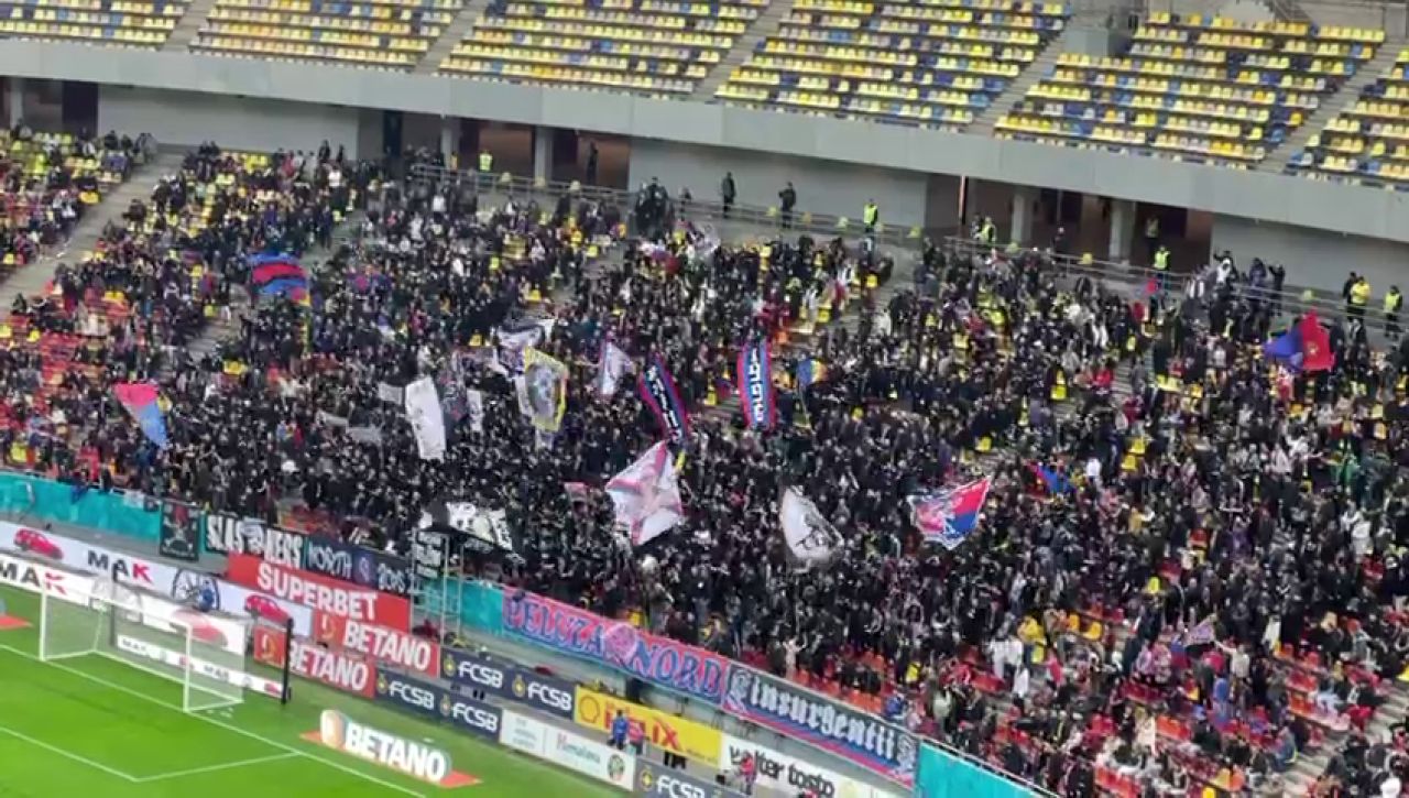 Cadre superbe cu galeria FCSB la meciul de pe Arena Națională!_4
